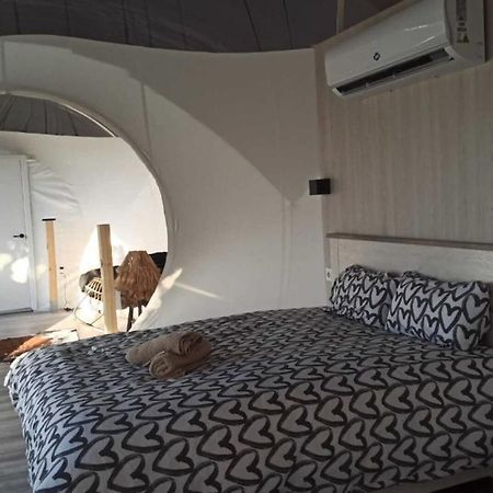 Fuente Del Lobo Glamping & Bungalows - Adults Only ピノス・ヘニル エクステリア 写真