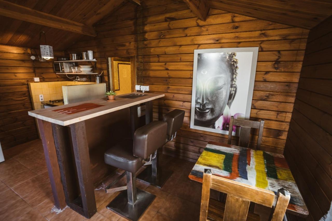 Fuente Del Lobo Glamping & Bungalows - Adults Only ピノス・ヘニル エクステリア 写真