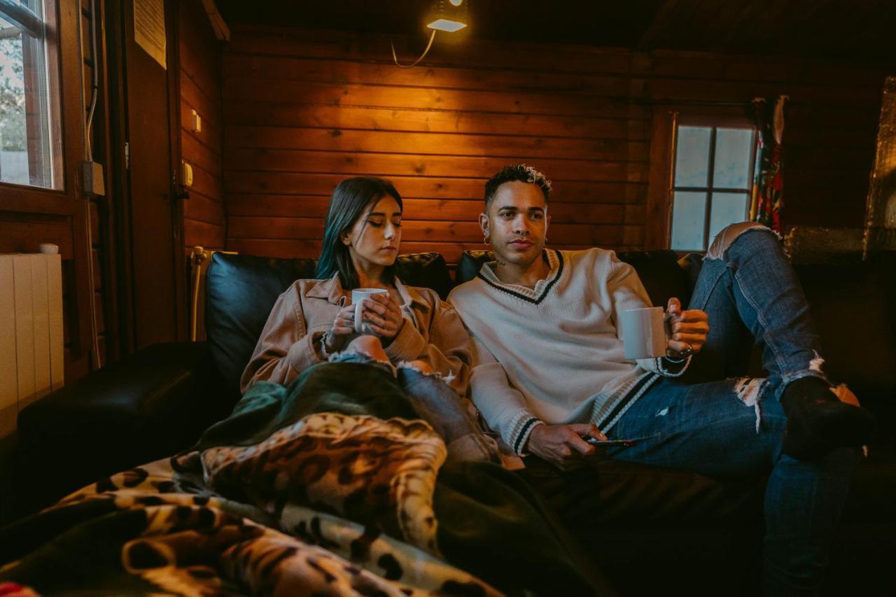 Fuente Del Lobo Glamping & Bungalows - Adults Only ピノス・ヘニル エクステリア 写真