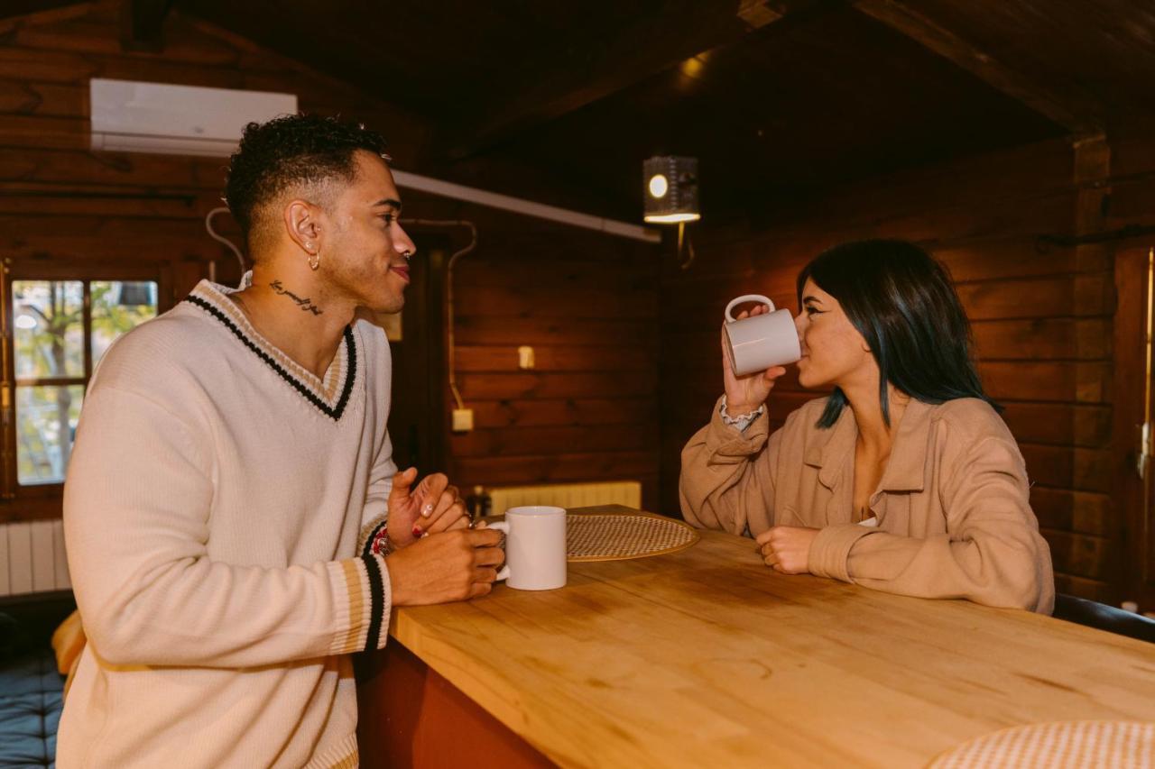 Fuente Del Lobo Glamping & Bungalows - Adults Only ピノス・ヘニル エクステリア 写真