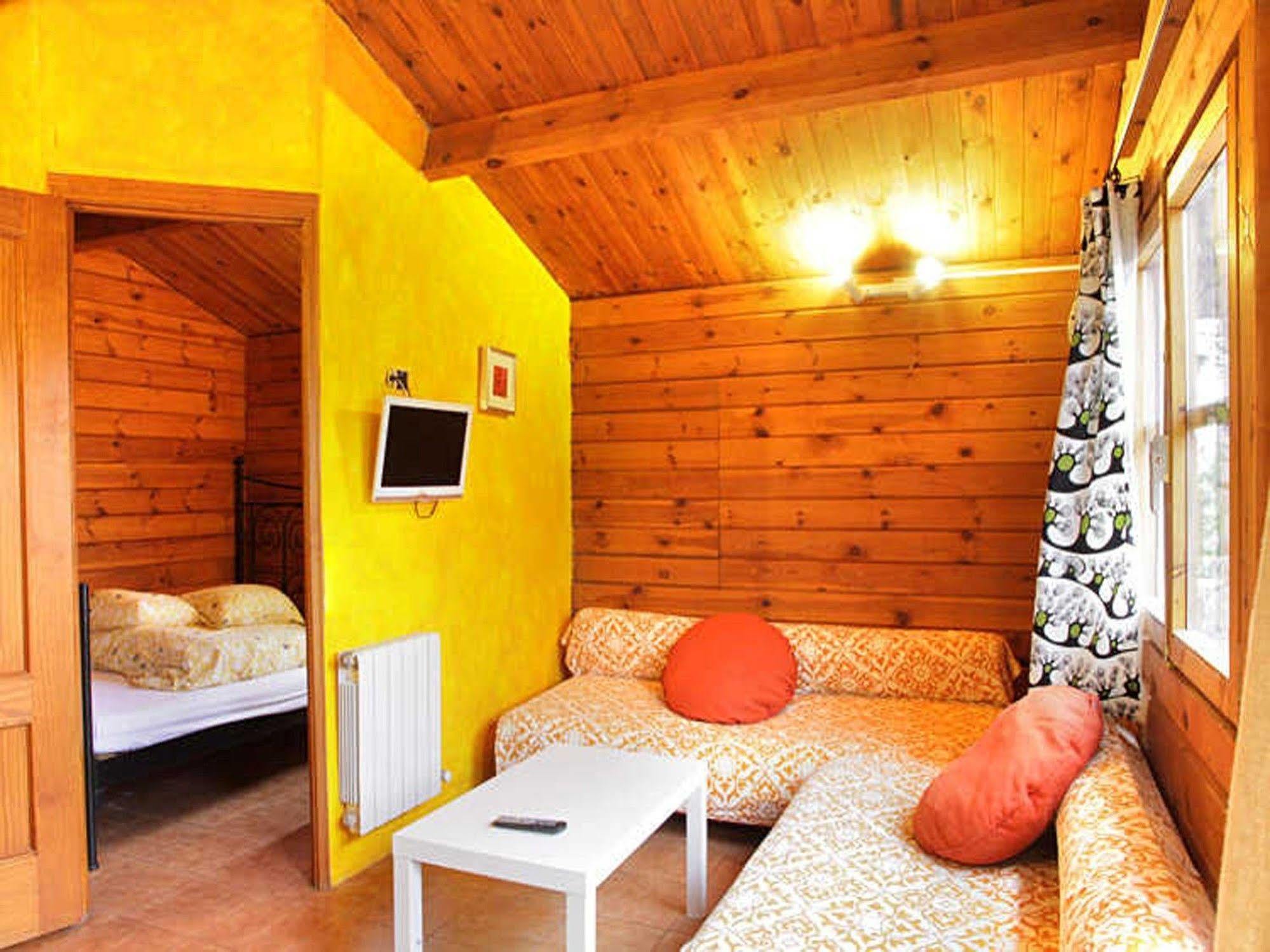 Fuente Del Lobo Glamping & Bungalows - Adults Only ピノス・ヘニル エクステリア 写真